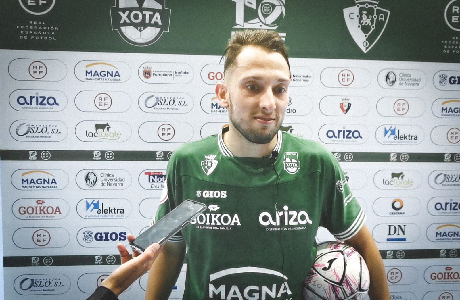 Jhonatan Linhares: “Vamos a tener opciones de ganar a El Pozo” Jhonatan Linhares: “Vamos a tener opciones de ganar a El Pozo”