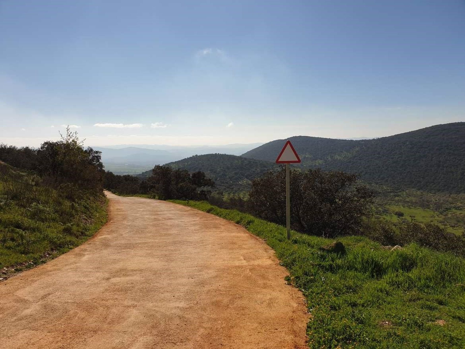 Nueva partida de ayudas para el arreglo de caminos rurales municipales: así se pueden solicitar Nueva partida de ayudas para el arreglo de caminos rurales municipales: así se pueden solicitar