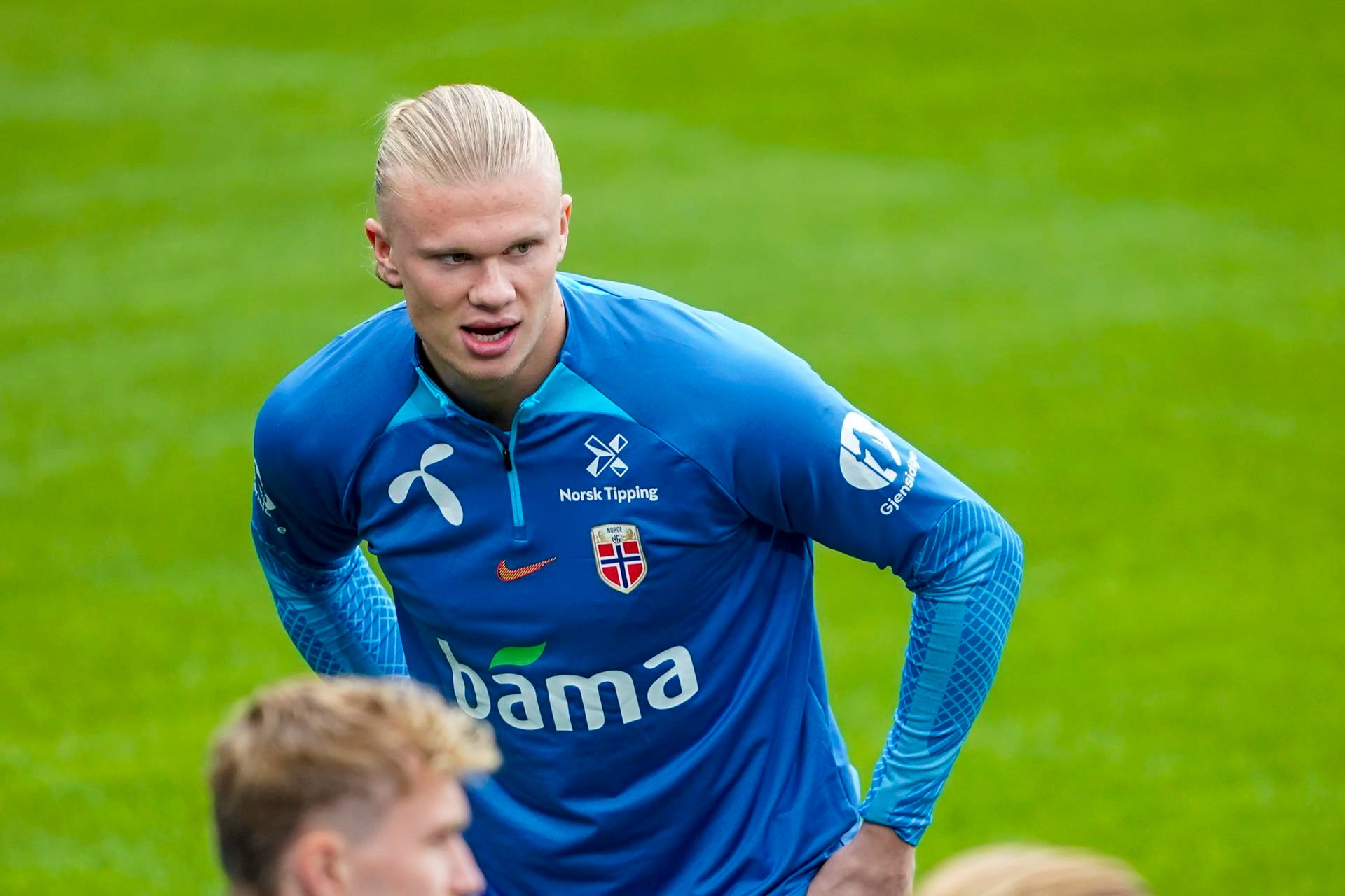 Maikel Nieves, futbolista español en Noruega: "Jugué contra Haaland cuando tenía 16 años y ya todo el mundo hablaba de él" Maikel Nieves, futbolista español en Noruega: "Jugué contra Haaland cuando tenía 16 años y ya todo el mundo hablaba de él"