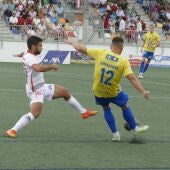 El Orihuela CF perdió la oportunidad de situarse en los puestos altos tras caer derrotado por 2-1 en Lebrija 
