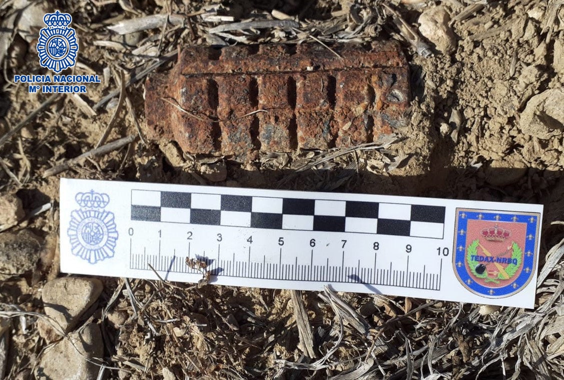 Neutralizan una granada de mano en un campo junto a la ermita de Loreto en Huesca Neutralizan una granada de mano en un campo junto a la ermita de Loreto en Huesca