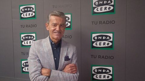 V&iacute;ctor Santos