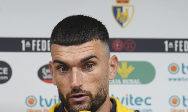 Tras las quejas en el Toralín por los arbitrajes sufridos... ¿Habrá queja del Deportivo a la Federación? Tras las quejas en el Toralín por los arbitrajes sufridos... ¿Habrá queja del Deportivo a la Federación?