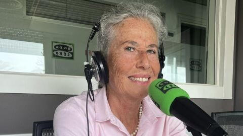 MAR&Iacute;A ANT&Uacute;NEZ