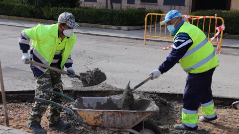 Aprueban un nuevo plan de empleo para 7.000 trabajos, un 55%, para mujeres