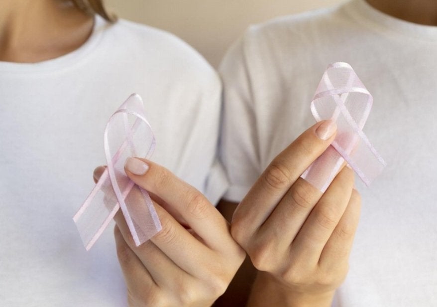 Yaki Hernández: "Todavía no estamos al día con la detección precoz de cáncer de mamá" Yaki Hernández: "Todavía no estamos al día con la detección precoz de cáncer de mamá"