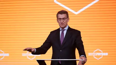 El líder del PP, Alberto Núñez Feijóo, interviene en la segunda jornada del foro Metafuturo que organiza Atresmedia. El líder del PP, Alberto Núñez Feijóo, interviene en la segunda jornada del foro Metafuturo que organiza Atresmedia.