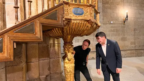 A Catedral de Ourense como exemplo do compromiso do Goberno coa recuperación do patrimonio A Catedral de Ourense como exemplo do compromiso do Goberno coa recuperación do patrimonio