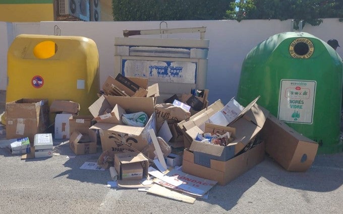 L'Alfàs sanciona a dos empresas y cuatro particulares en dos días por vertidos irregulares L'Alfàs sanciona a dos empresas y cuatro particulares en dos días por vertidos irregulares