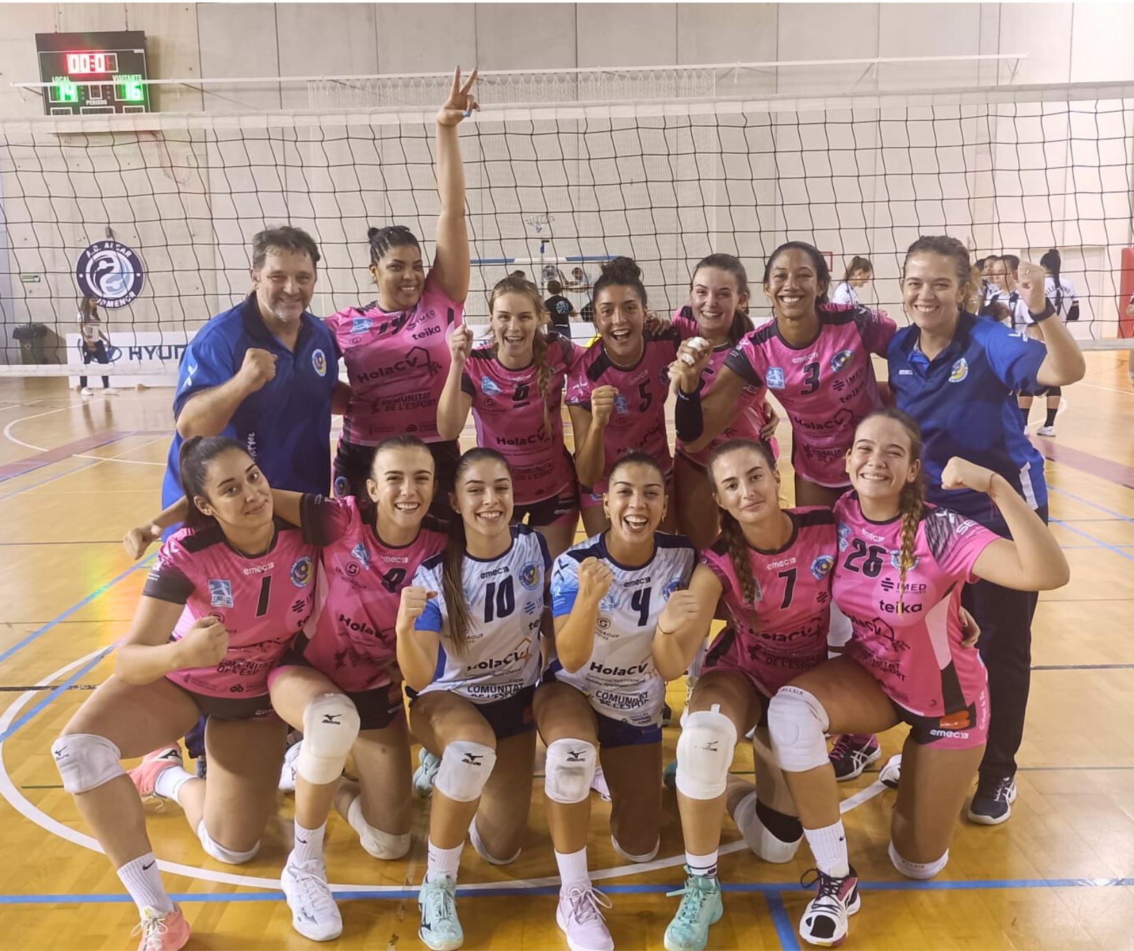 Una de cal y otra de arena en Superliga 2 femenina Una de cal y otra de arena en Superliga 2 femenina