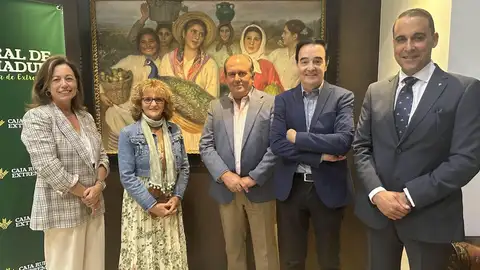Caja Rural de Extremadura renueva sus acuerdos con Cocemfe y Fundación Primera Fila Caja Rural de Extremadura renueva sus acuerdos con Cocemfe y Fundación Primera Fila