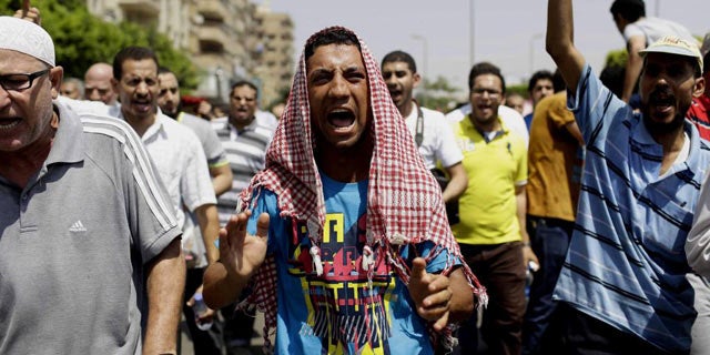 Quiénes son ‘Hermanos Musulmanes’ la organización terrorista a la que han vinculado con Benzema Quiénes son ‘Hermanos Musulmanes’ la organización terrorista a la que han vinculado con Benzema