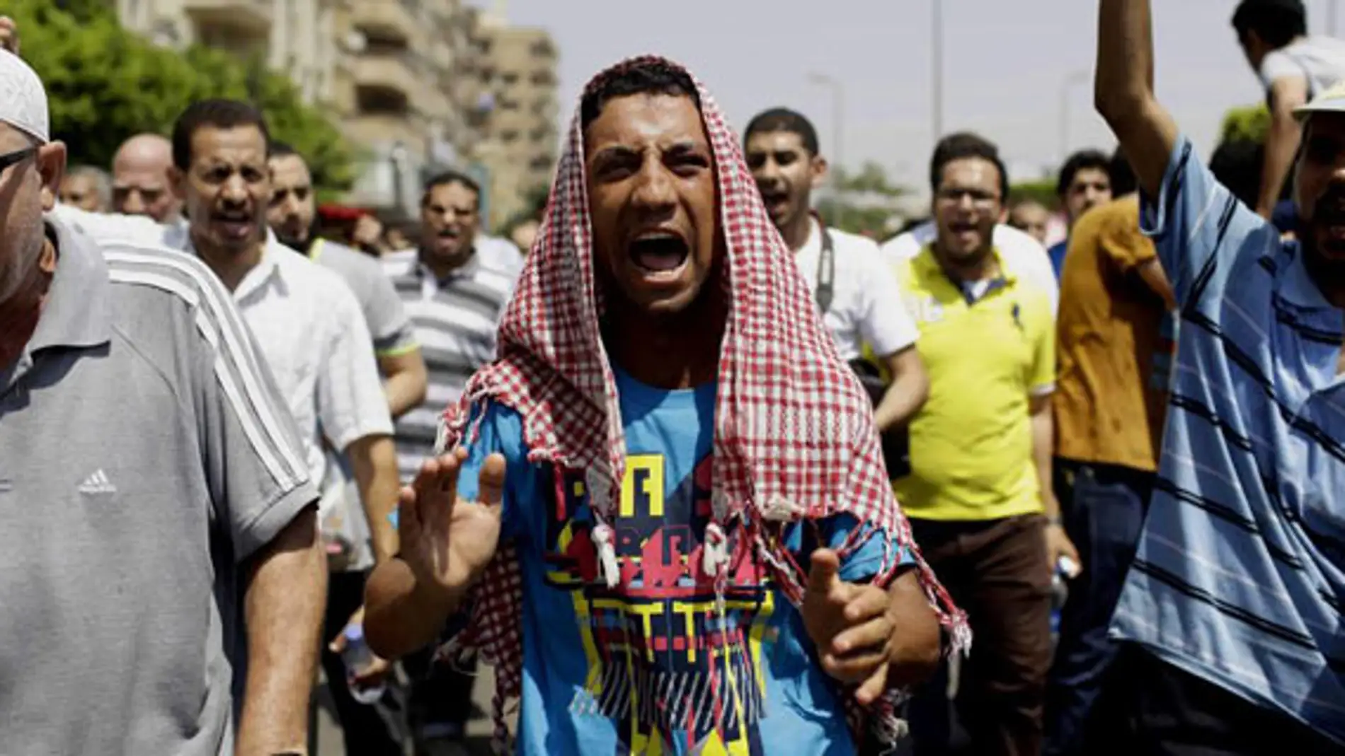 Un simpatizante de ‘Hermanos Musulmanes’ en El Cairo