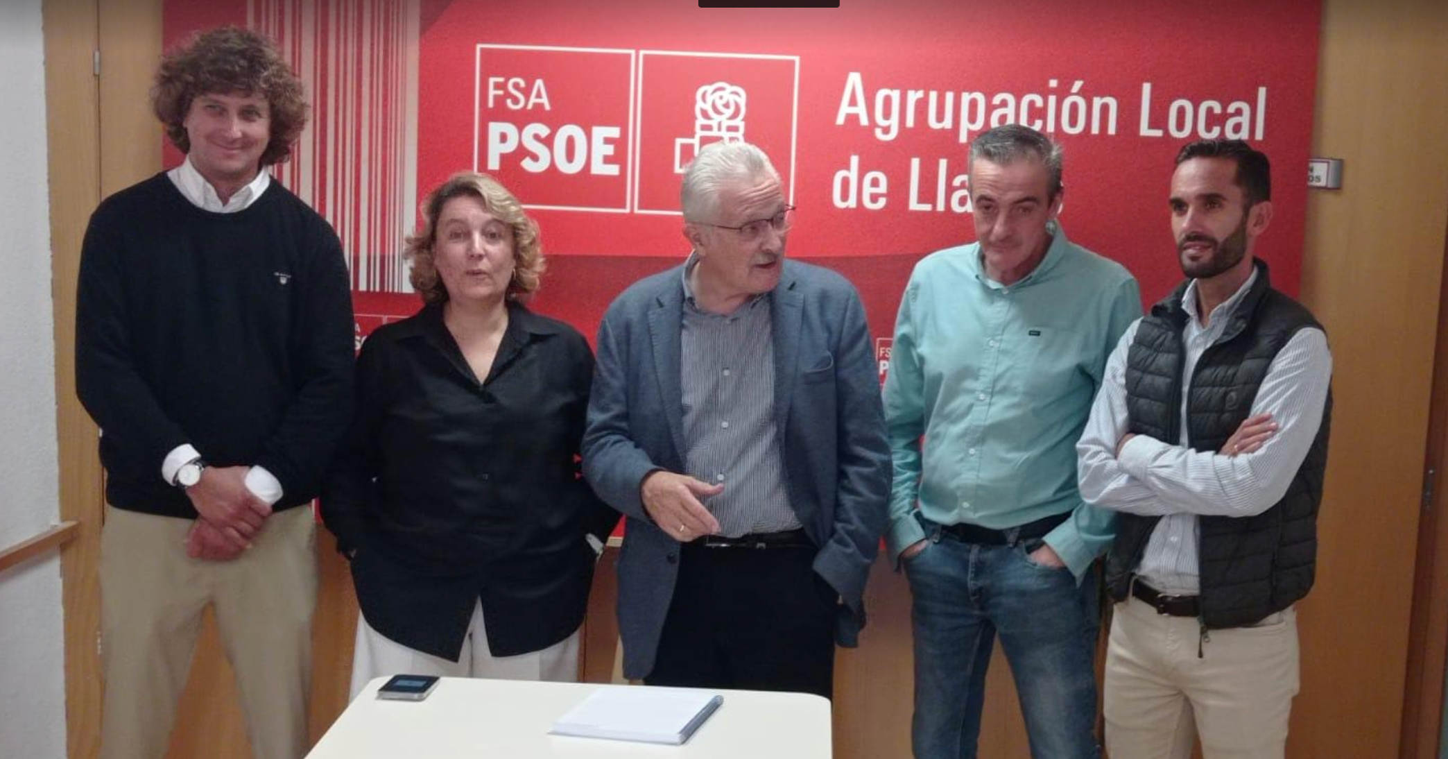 El PSOE critica que "Llanes se queda sin equipo redactor del PGOU" El PSOE critica que "Llanes se queda sin equipo redactor del PGOU"