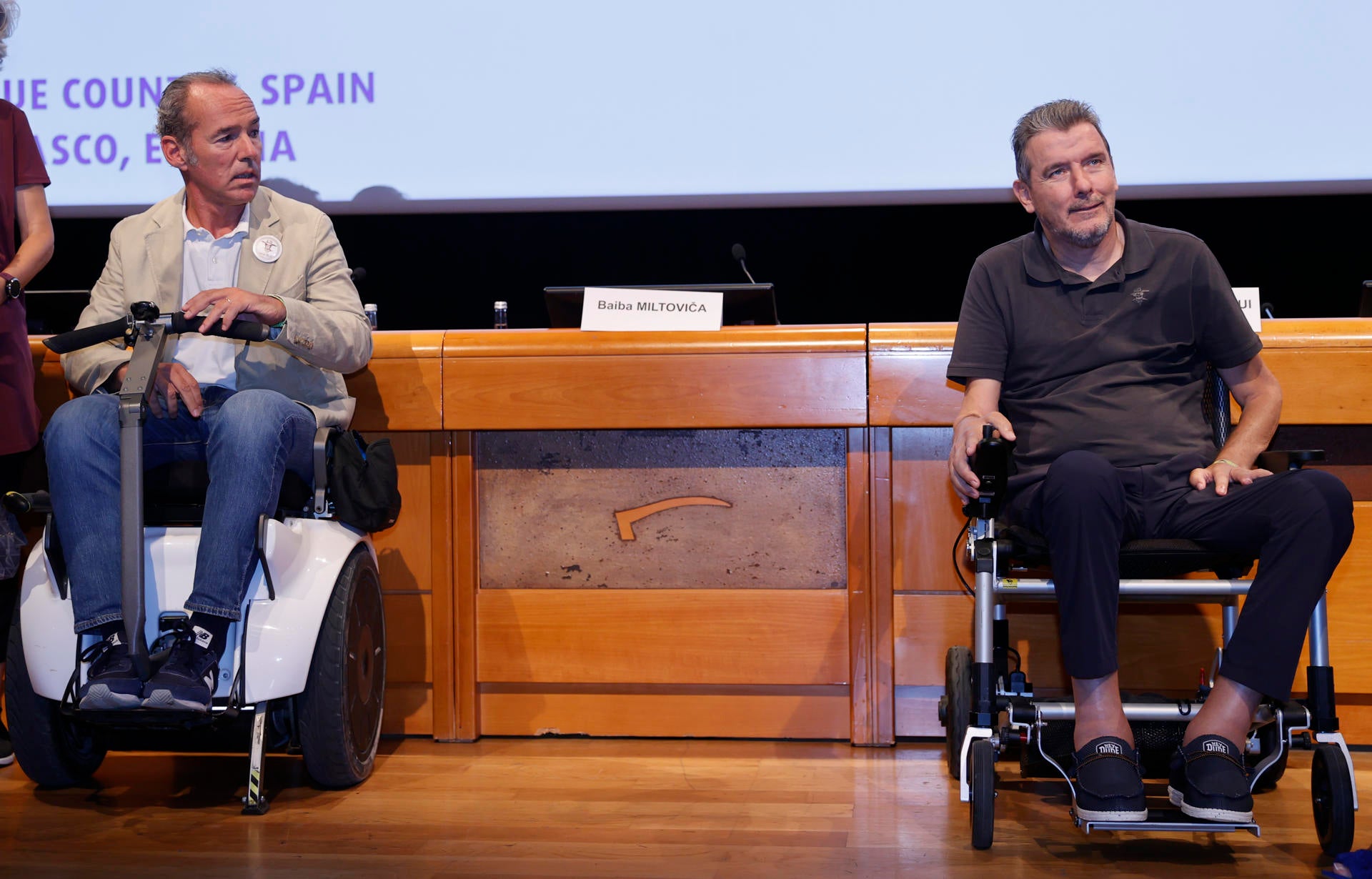 Juan Carlos Unzué, sobre lo más duro de la ELA: "Ver compañeros que sienten que arruinan a sus familias" Juan Carlos Unzué, sobre lo más duro de la ELA: "Ver compañeros que sienten que arruinan a sus familias"