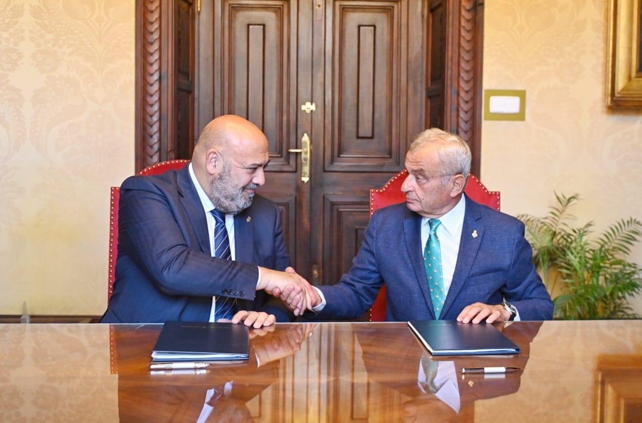 Fulgencio Coll (Vox), en Onda Cero: "En Palma todo sigue igual" Fulgencio Coll (Vox), en Onda Cero: "En Palma todo sigue igual"