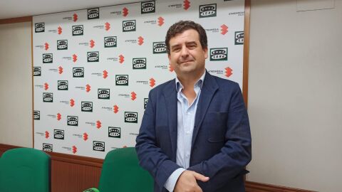 Ricardo Chamorro en los estudios de Onda Cero Ciudad Real