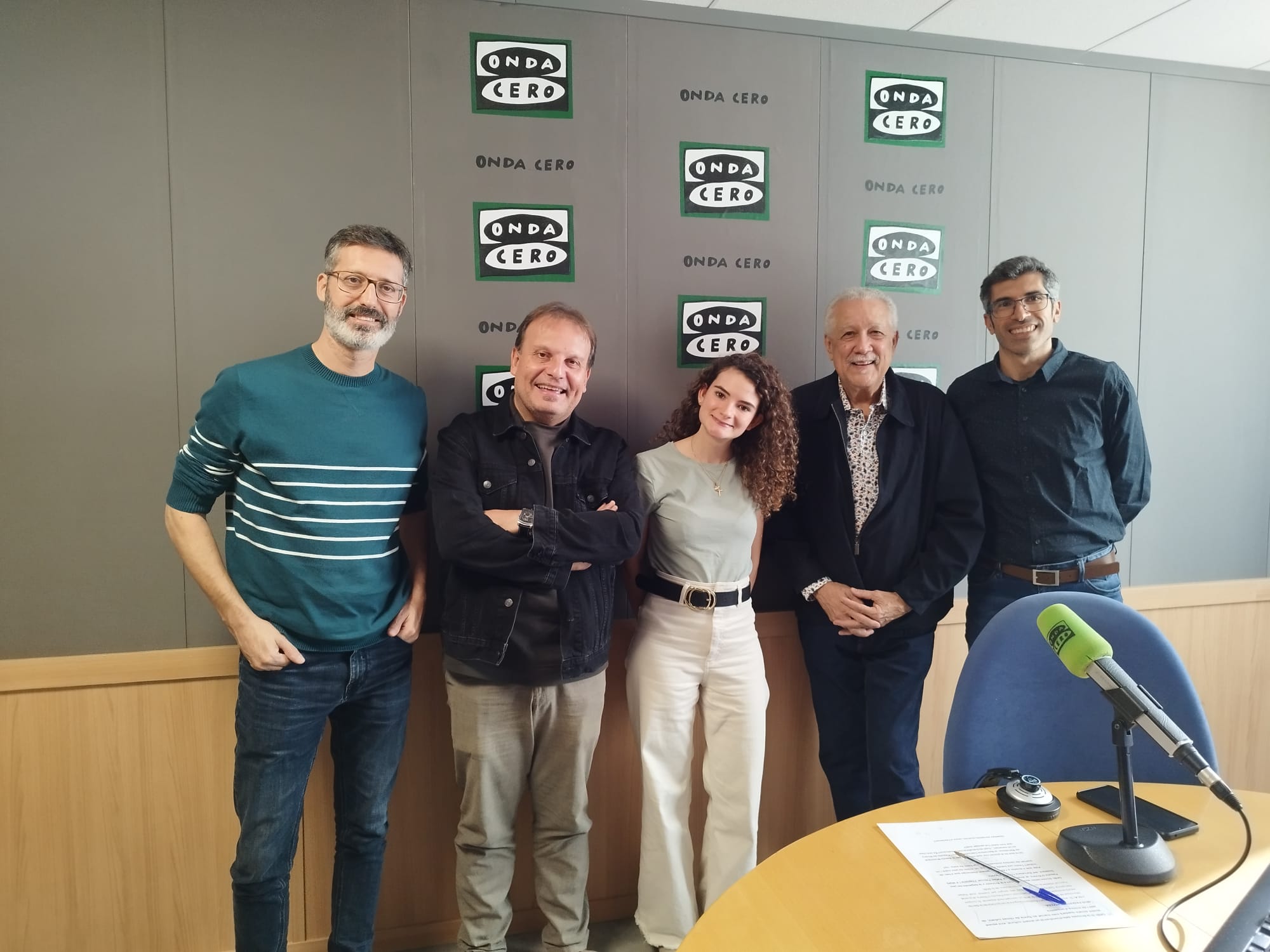 L'escenari de l'Auditori de Barcelona reuneix una seixantena de músics i l'estrella del jazz Paquito d'Rivera L'escenari de l'Auditori de Barcelona reuneix una seixantena de músics i l'estrella del jazz Paquito d'Rivera