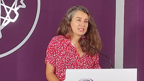 Belarra pide a Feijóo que haga dimitir a la diputada del PP extremeño a la que ha denunciado Irene de Miguel Belarra pide a Feijóo que haga dimitir a la diputada del PP extremeño a la que ha denunciado Irene de Miguel
