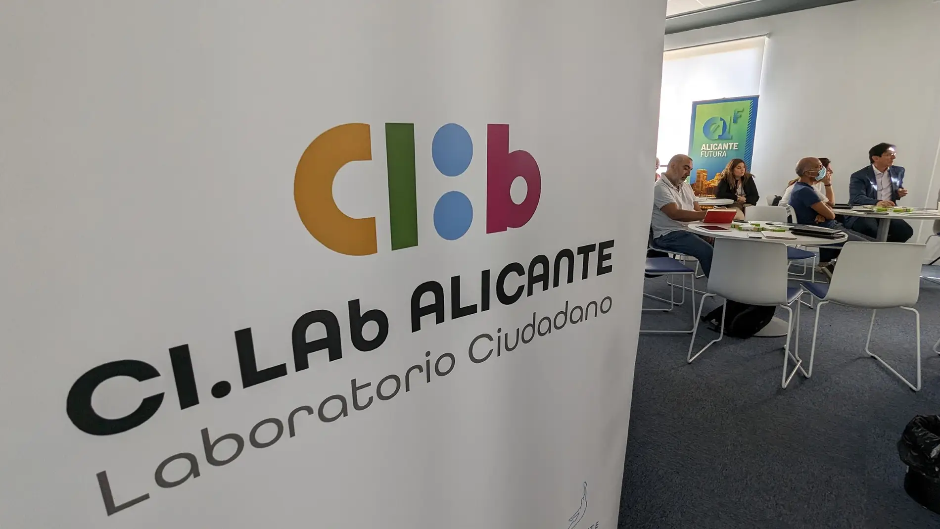 Presentadas las acciones propuestas por la ciudadanía para mejorar los ámbitos social y medioambiental de Alicante