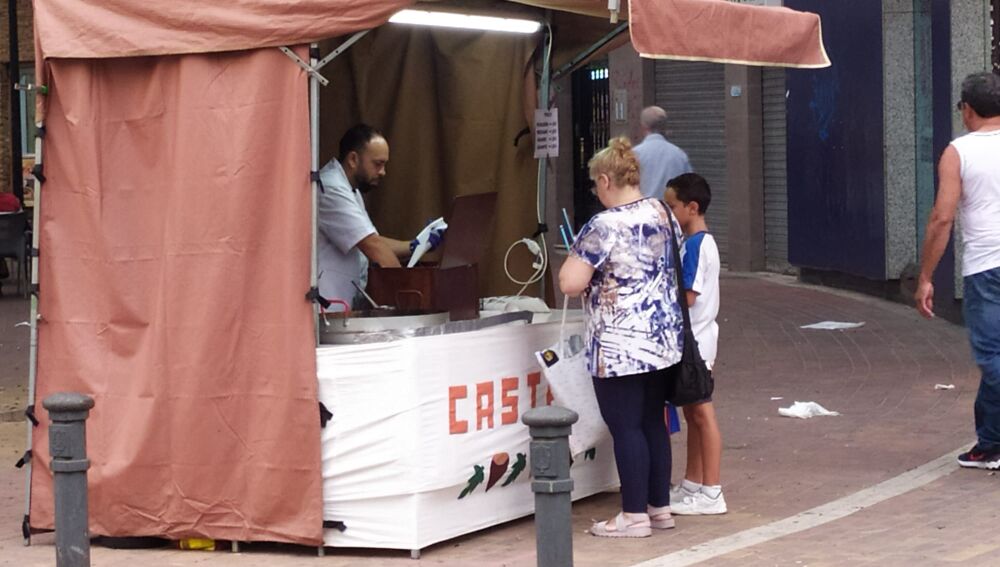 Castañas Asadas en la Plaza Manila de Alicante 