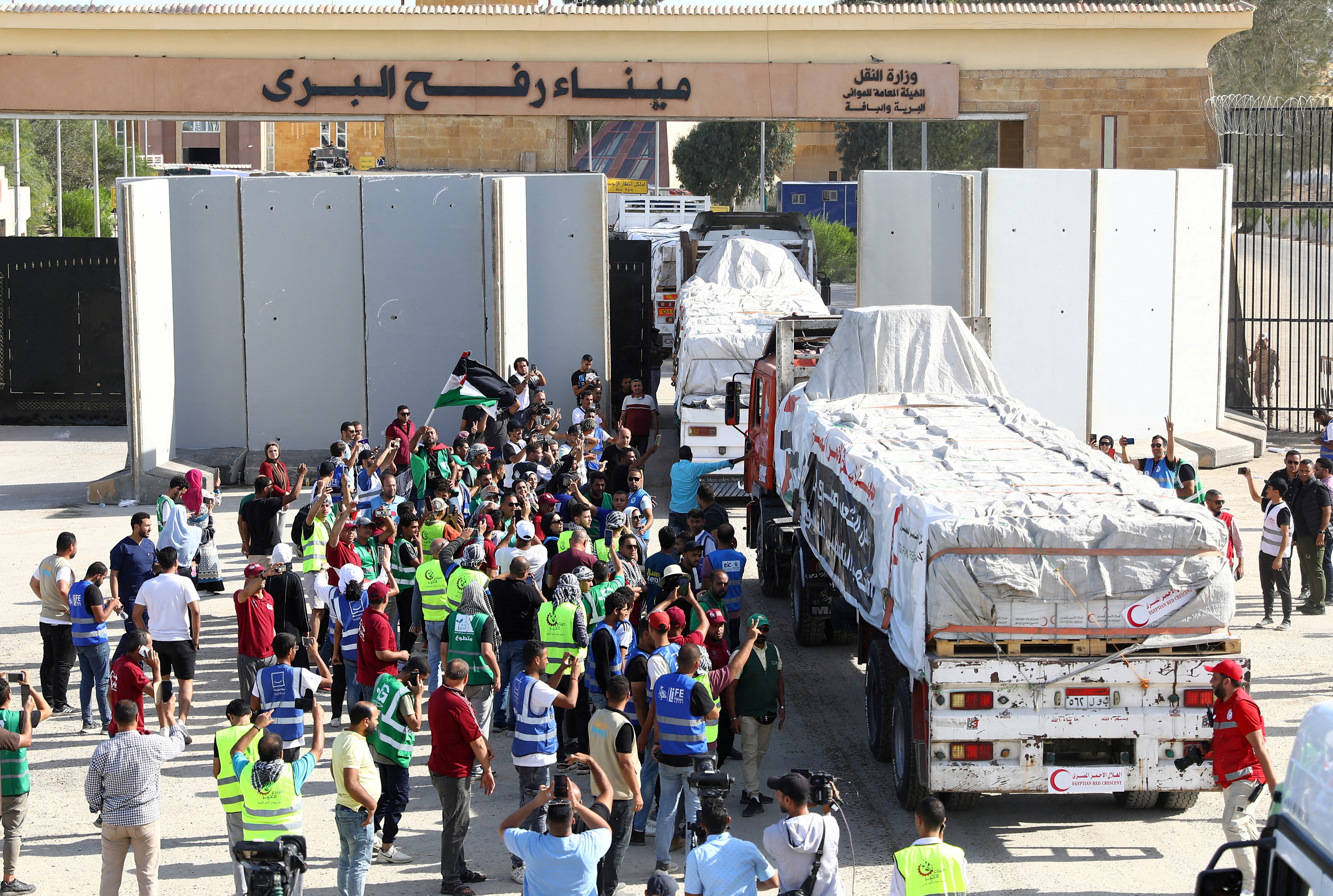 La ONU confirma que han entrado 20 camiones en Gaza con comida, agua y medicinas La ONU confirma que han entrado 20 camiones en Gaza con comida, agua y medicinas