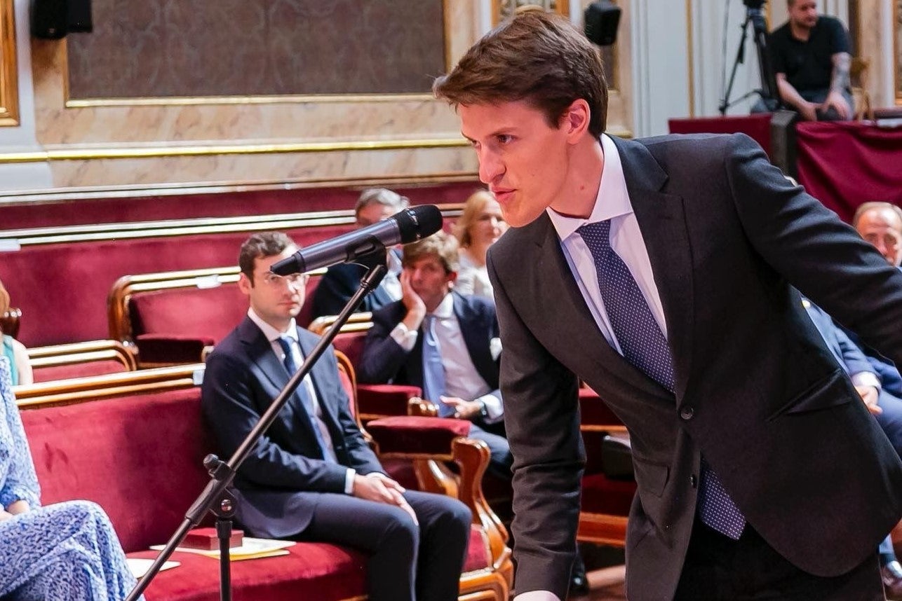 Gonzalo Olmos, el registrador de la propiedad más joven de España Gonzalo Olmos, el registrador de la propiedad más joven de España