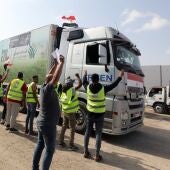 Entra la segunda tanda de ayuda humanitaria a Gaza a través del paso fronterizo de Rafah