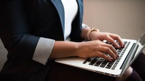 ¿Es el problema de España la productividad y no las horas trabajadas? ¿Es el problema de España la productividad y no las horas trabajadas?