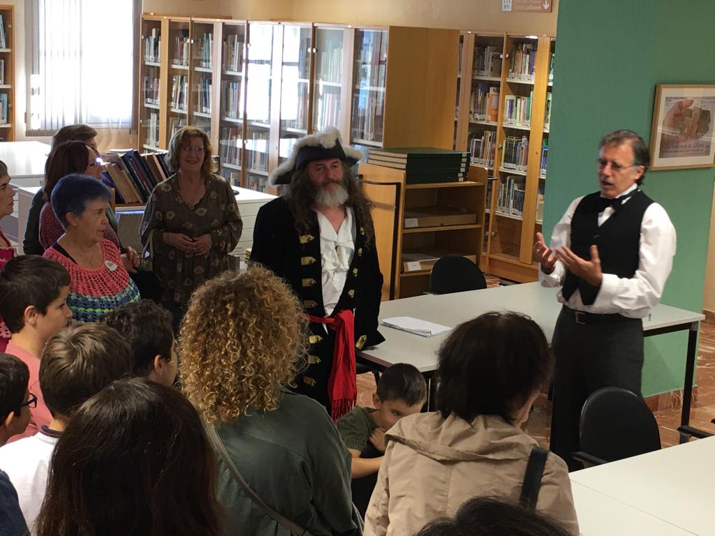 La Junta celebra el Día de las Bibliotecas con “Alicia en la biblioteca de las maravillas” La Junta celebra el Día de las Bibliotecas con “Alicia en la biblioteca de las maravillas”