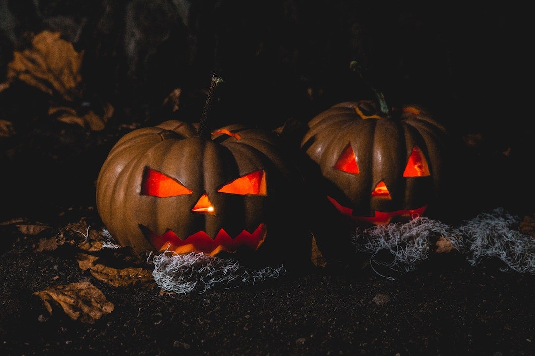 Los engaños de Halloween, según el podcast satánico del padre Sarrac Los engaños de Halloween, según el podcast satánico del padre Sarrac