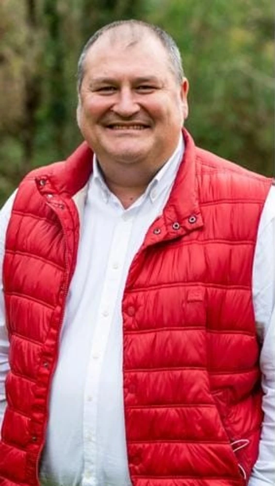 Alcalde Vegadeo tacha de "irresponsable" a la oposición por ausentarse del pleno. Alcalde Vegadeo tacha de "irresponsable" a la oposición por ausentarse del pleno.