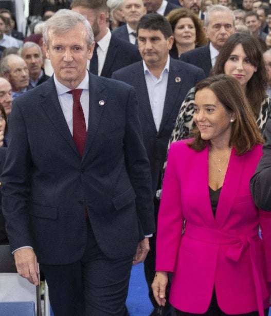 Inés Rey: "Esta mañana llamé al presidende de la Xunta y espero solución definitiva a los jabalíes: sacarlos de la ciudad" Inés Rey: "Esta mañana llamé al presidende de la Xunta y espero solución definitiva a los jabalíes: sacarlos de la ciudad"