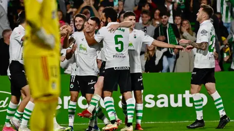 Racing 3 - 0 Burgos Racing 3 - 0 Burgos