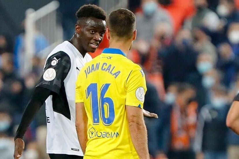 Cala contra Mestalla: "no dan para más, lo peor es dar cobertura a unos descerebrados" Cala contra Mestalla: "no dan para más, lo peor es dar cobertura a unos descerebrados"