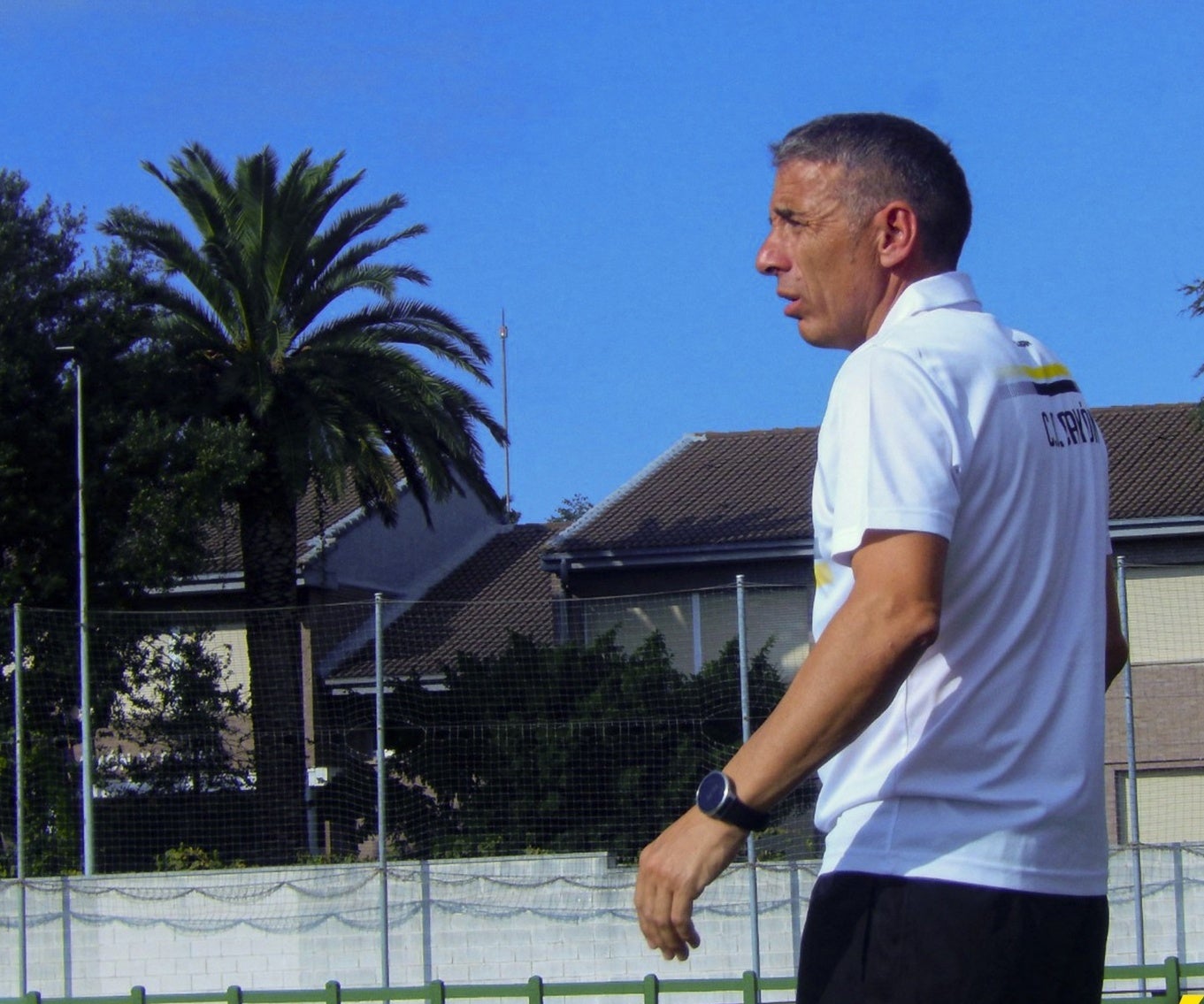 Luis Fernández, entrenador del Cayón: "Estamos compitiendo bien y ojalá que llegue esa primera victoria" Luis Fernández, entrenador del Cayón: "Estamos compitiendo bien y ojalá que llegue esa primera victoria"