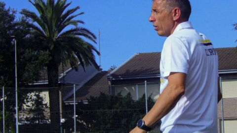 Luis Fernández - CD Cayón - entrenador - Segunda RFEF Luis Fernández - CD Cayón - entrenador - Segunda RFEF