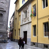 el emblemático Palacio de Niñas Nobles