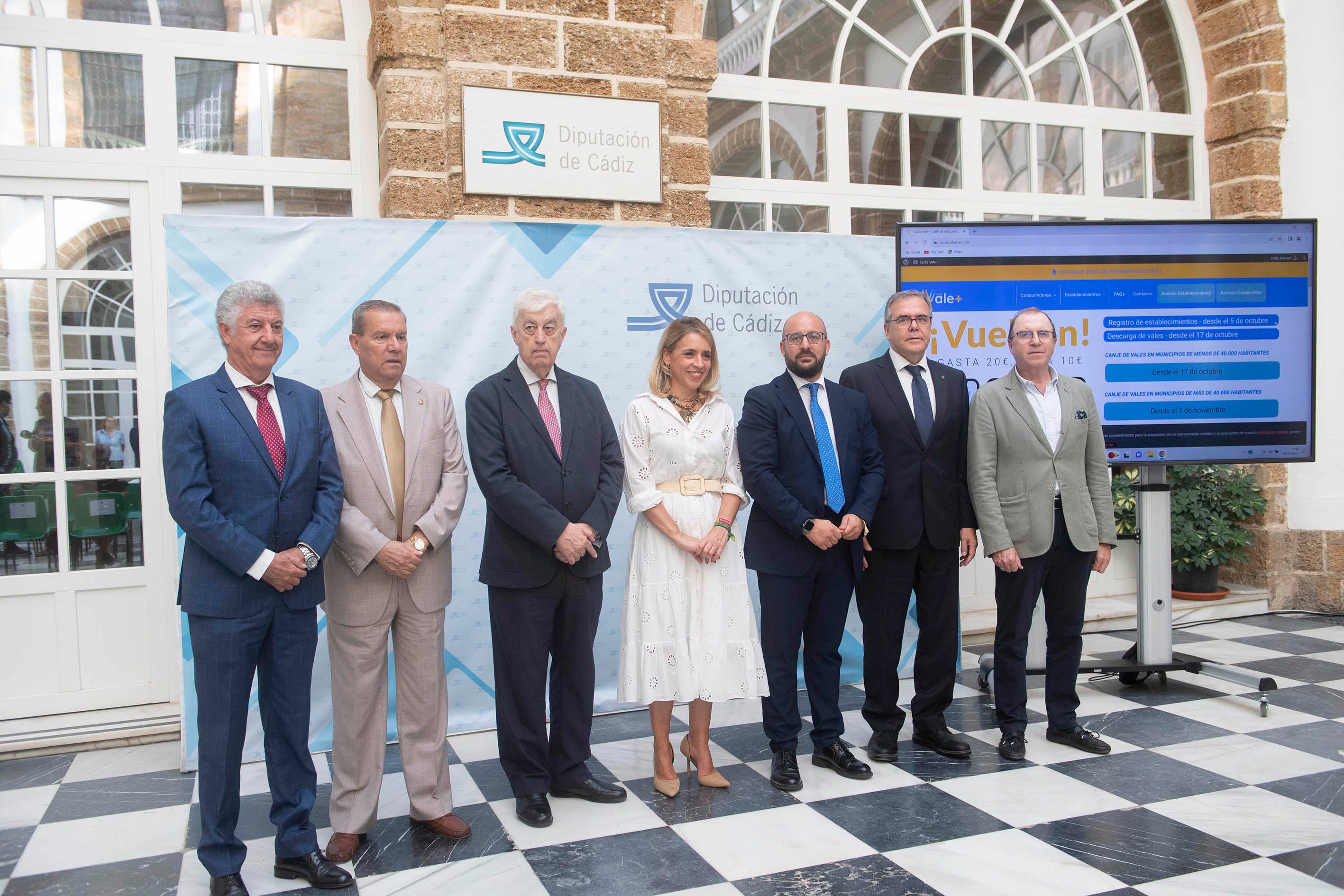 ‘Cádiz Vale Más’ genera 1,7 millones de euros de ventas en su primera semana ‘Cádiz Vale Más’ genera 1,7 millones de euros de ventas en su primera semana