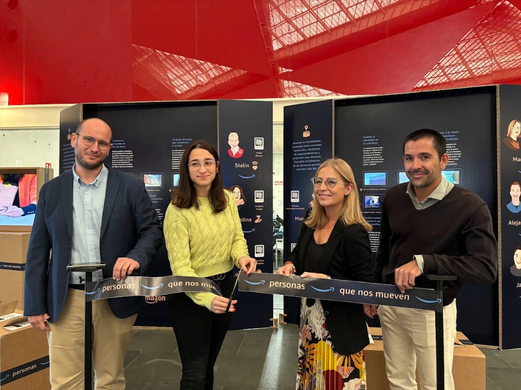 El centro de Amazon en PLAZA empieza a operar los fines de semana El centro de Amazon en PLAZA empieza a operar los fines de semana