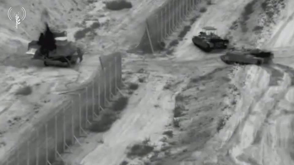 El Ejército israelí realiza una incursión selectiva con tanques en el norte de la Franja de Gaza El Ejército israelí realiza una incursión selectiva con tanques en el norte de la Franja de Gaza