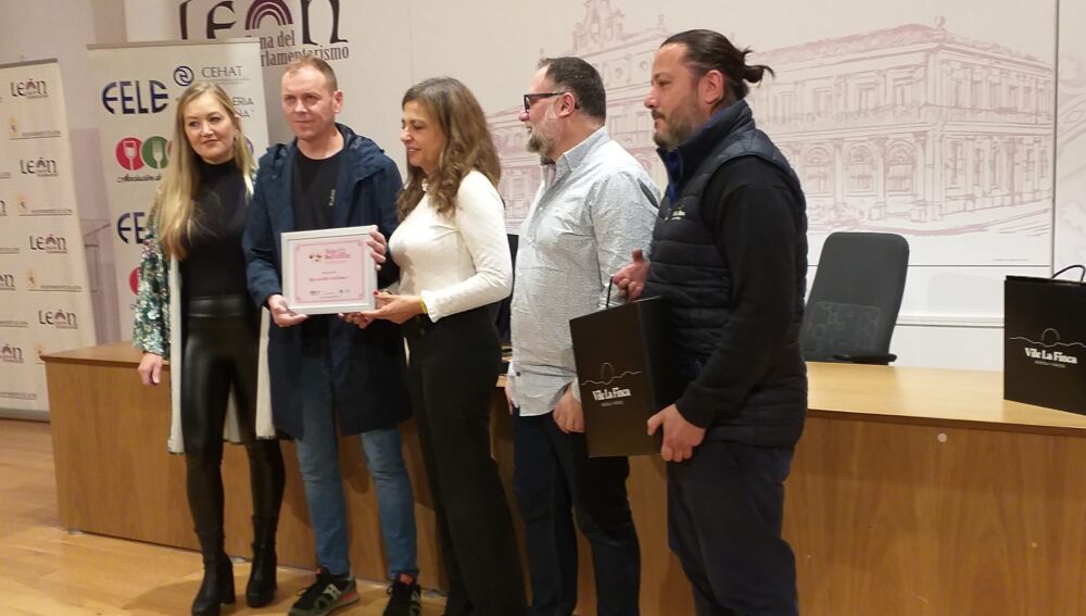 Entrega de los premios de la Ruta de la Morcilla de León 2023 a la tapa tradicional al Bar Rúa 11