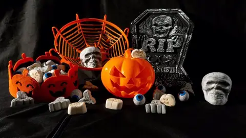 Junta recomienda comprobar disfraces y artículos de Halloween Junta recomienda comprobar disfraces y artículos de Halloween