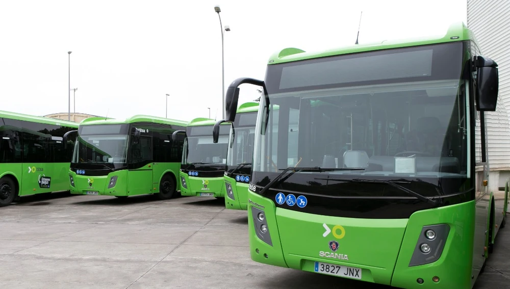 Guaguas de TITSA, empresa de transporte público de Santa Cruz de Tenerife 