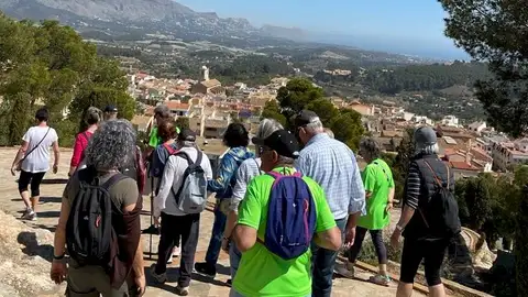 "Menos pastillas, más zapatillas", paseos saludables en La Nucía. "Menos pastillas, más zapatillas", paseos saludables en La Nucía.