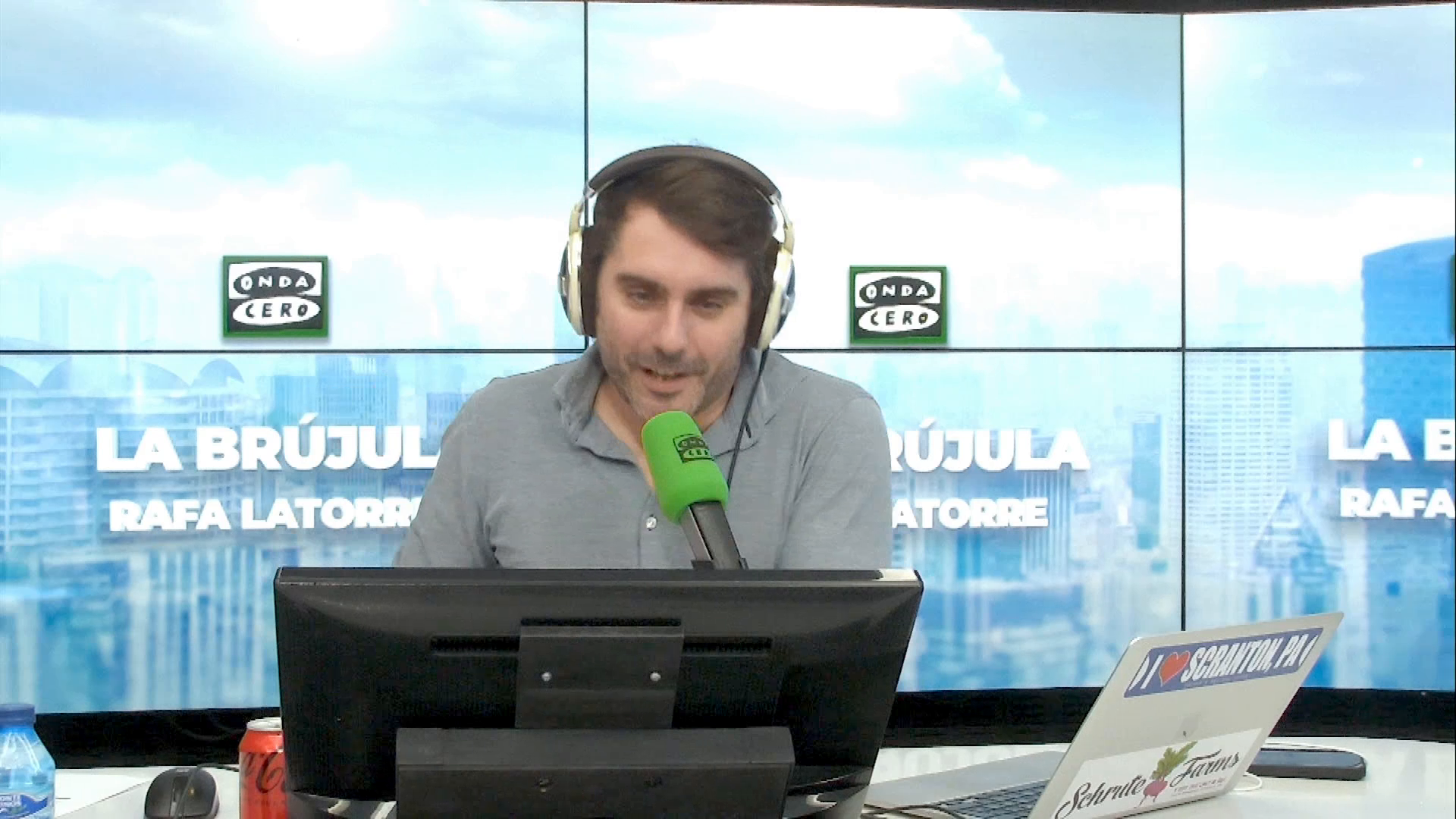 VÍDEO El monólogo de las ocho: "Sánchez acude a la militancia para aprobar algo que carece de autoridad moral" VÍDEO El monólogo de las ocho: "Sánchez acude a la militancia para aprobar algo que carece de autoridad moral"