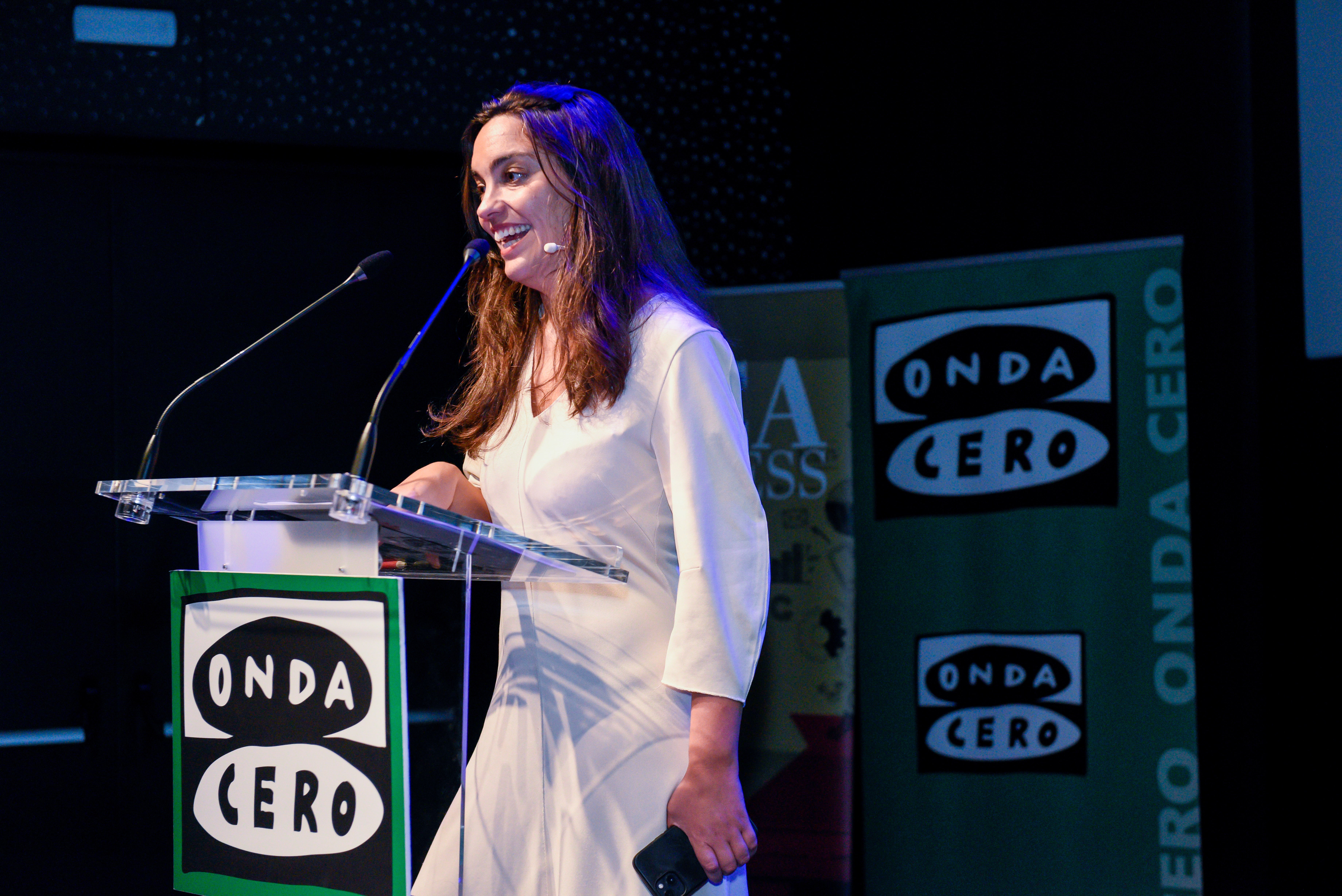 La XVII edición de los 'Encuentros de Empresarios en Positivo' de Onda Cero y CaixaBank se celebró en el Teatre Principal de Inca con gran éxito La XVII edición de los 'Encuentros de Empresarios en Positivo' de Onda Cero y CaixaBank se celebró en el Teatre Principal de Inca con gran éxito