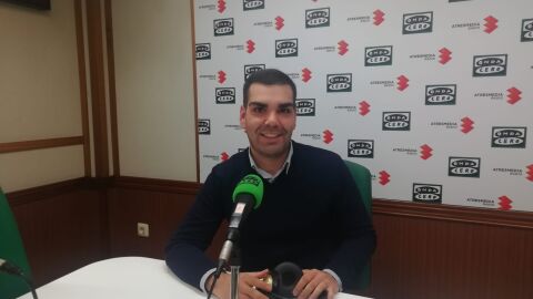 Francisco Javier Núñez, en los estudios de Onda Cero Ciudad Real