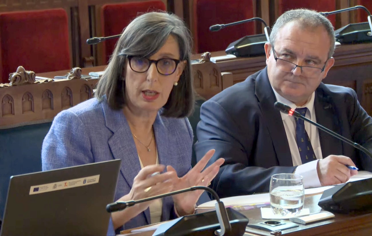 Nieves Roqueñí señala la gestión de residuos como una de las mayores responsabilidades de esta legislatura Nieves Roqueñí señala la gestión de residuos como una de las mayores responsabilidades de esta legislatura