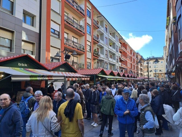 Más de Uno Bizkaia con Roberto Forcen 30/10/2023 Más de Uno Bizkaia con Roberto Forcen 30/10/2023